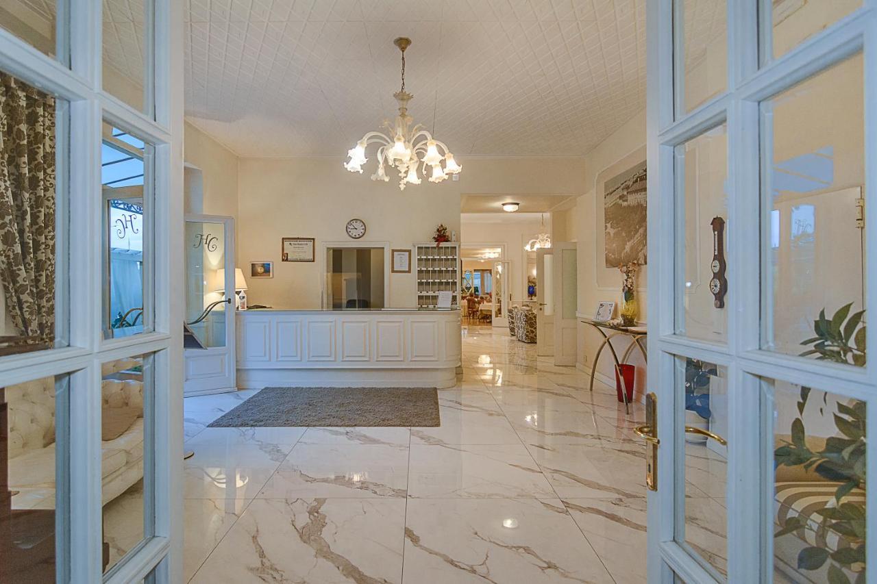 Hotel Coluccini Marina di Pietrasanta Dış mekan fotoğraf